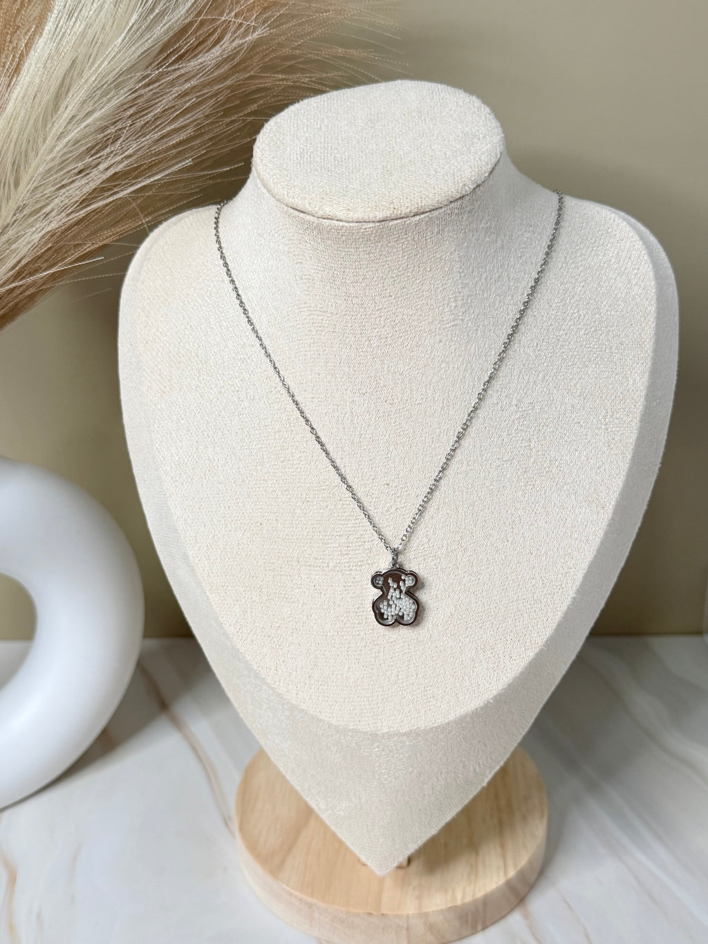 Minimal T🐻us Pendant