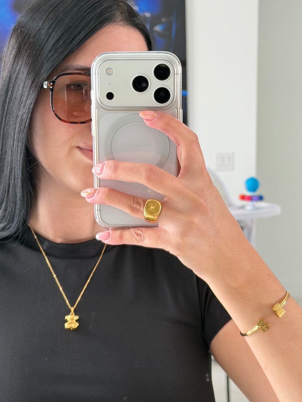 Golden T🐻us Ring